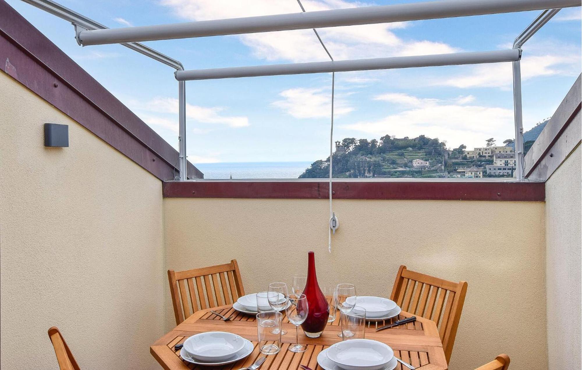 Beautiful Apartment In Moneglia With Kitchen Exterior foto